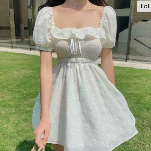 STUNNING LEMON LADY DAISY PUFF SLEEVE RUFFLE RUCHED mini dress - Picture 2 of 10